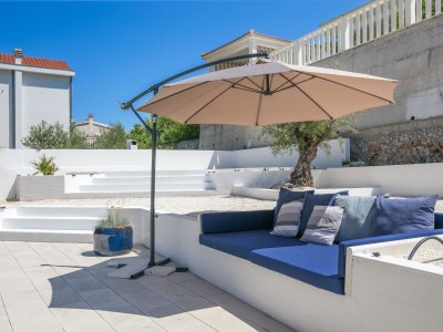 Holiday house Three bedroom house with terrace and sea view Arbanija, Čiovo K-24430 - Outdoor photo 16