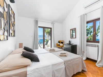 Holiday house Three bedroom house with terrace and sea view Arbanija, Čiovo K-24430 - Outdoor photo 28