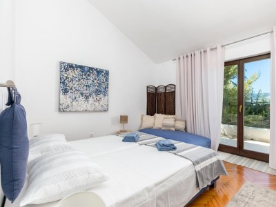 Holiday house Three bedroom house with terrace and sea view Arbanija, Čiovo K-24430 - Outdoor photo 31