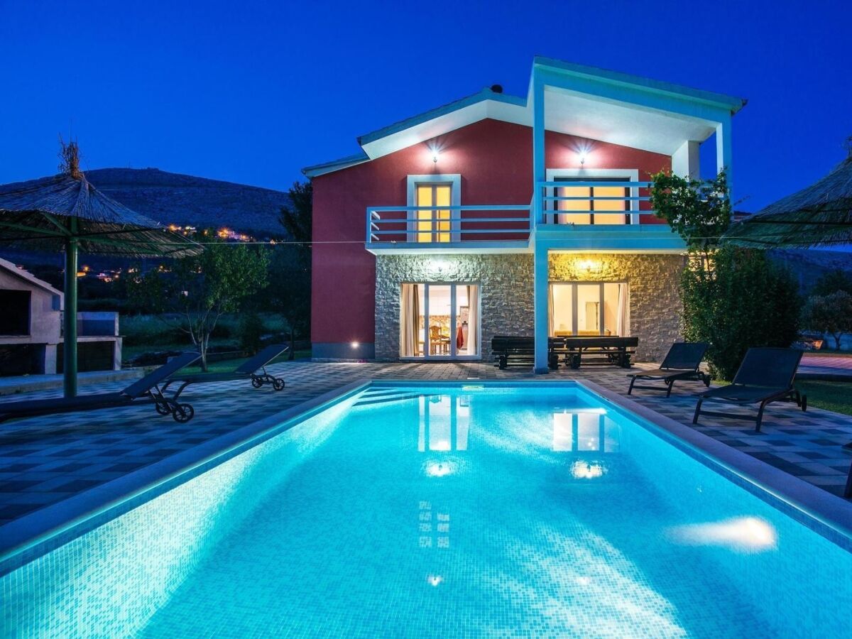 Holiday house Three bedroom house with terrace Srinjine, Split K-23950 - Outdoor photo 5