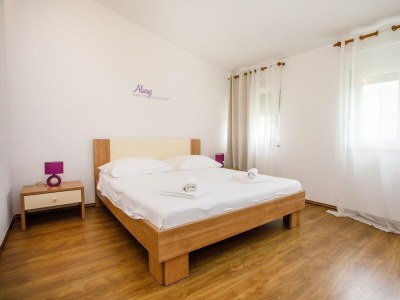 Holiday house Three bedroom house with terrace Srinjine, Split K-23950 - Outdoor photo 36