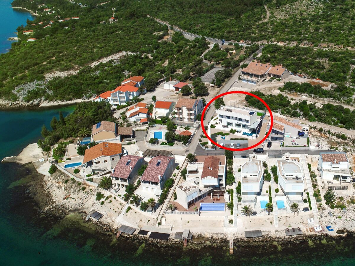 Holiday house Four-bedroom house with terrace and sea view Posedarje, Novigrad K-24091 - Outdoor photo 2