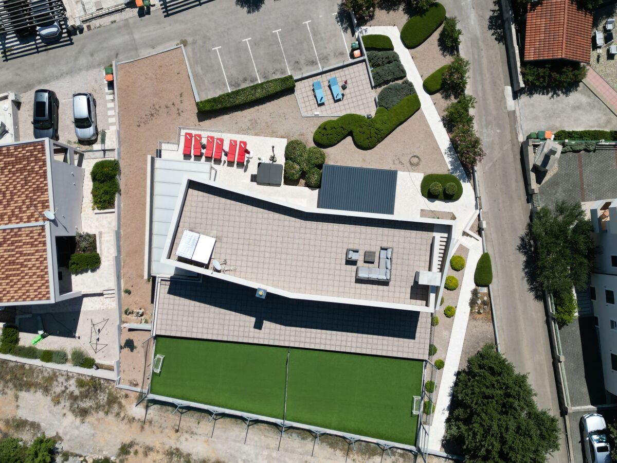 Holiday house Four-bedroom house with terrace and sea view Posedarje, Novigrad K-24091 - Outdoor photo 4