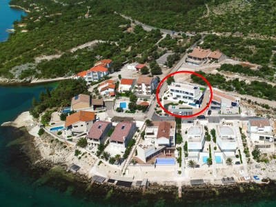 Holiday house Four-bedroom house with terrace and sea view Posedarje, Novigrad K-24091 - Outdoor photo 2