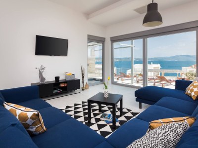 Holiday house Four-bedroom house with terrace and sea view Posedarje, Novigrad K-24091 - Outdoor photo 21