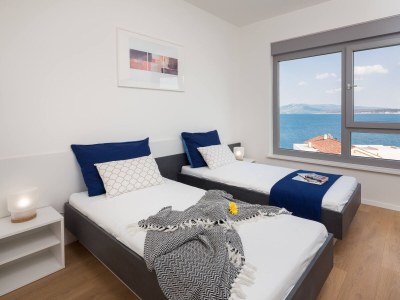 Holiday house Four-bedroom house with terrace and sea view Posedarje, Novigrad K-24091 - Outdoor photo 28