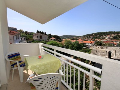 Apartment One bedroom apartment with balcony Jelsa, Hvar A-196-c in Jelsa - Apartment