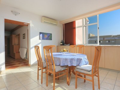 Apartment One bedroom apartment with balcony Tučepi, Makarska A-2721-e - Outdoor photo 8