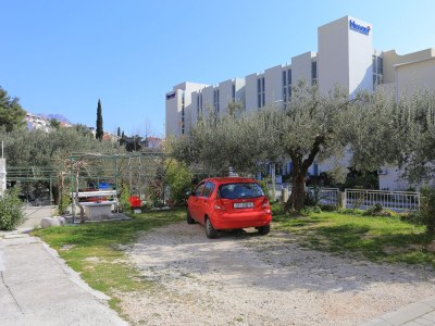 Apartment One bedroom apartment with balcony Tučepi, Makarska A-2721-e - Outdoor photo 12