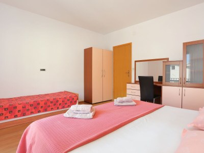 Apartment One bedroom apartment with balcony Tučepi, Makarska A-2721-e - Outdoor photo 24