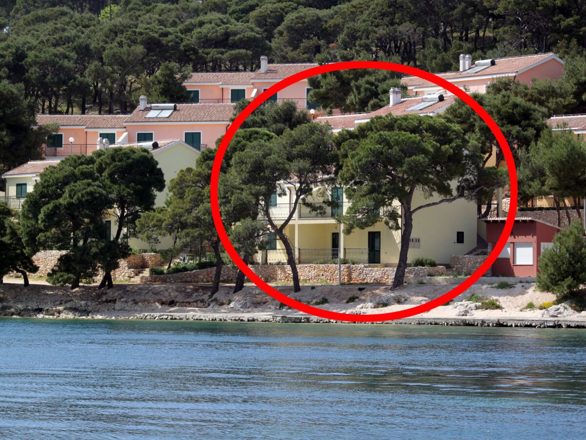 Apartment Two bedroom apartment near beach Rogoznica A-3198-b