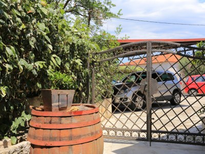 Apartment Three bedroom apartment with terrace Trogir A-4814-e - Outdoor photo 6