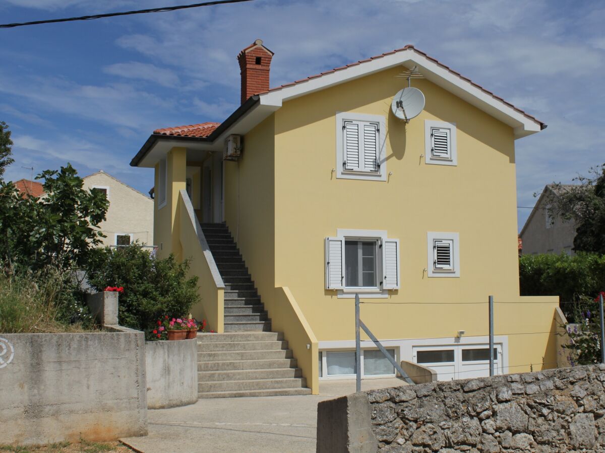 Apartment One bedroom apartment with terrace and sea view Nerezine, Lošinj A-3451-c - Outdoor photo 3