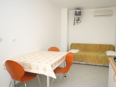 Apartment One bedroom apartment with terrace Nerezine, Lošinj A-3451-d - Outdoor photo 20