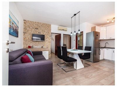 Apartment Two bedroom apartment with terrace Nin, Zadar A-5936-a - Outdoor photo 3