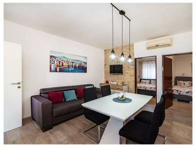 Apartment Two bedroom apartment with terrace Nin, Zadar A-5936-a - Outdoor photo 4