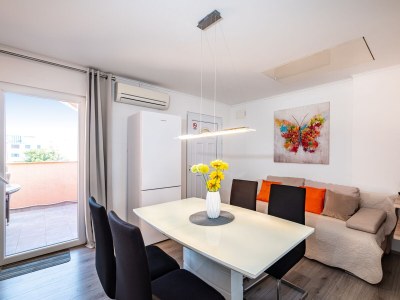 Apartment Two bedroom apartment with terrace Nin, Zadar A-5936-c - Outdoor photo 3