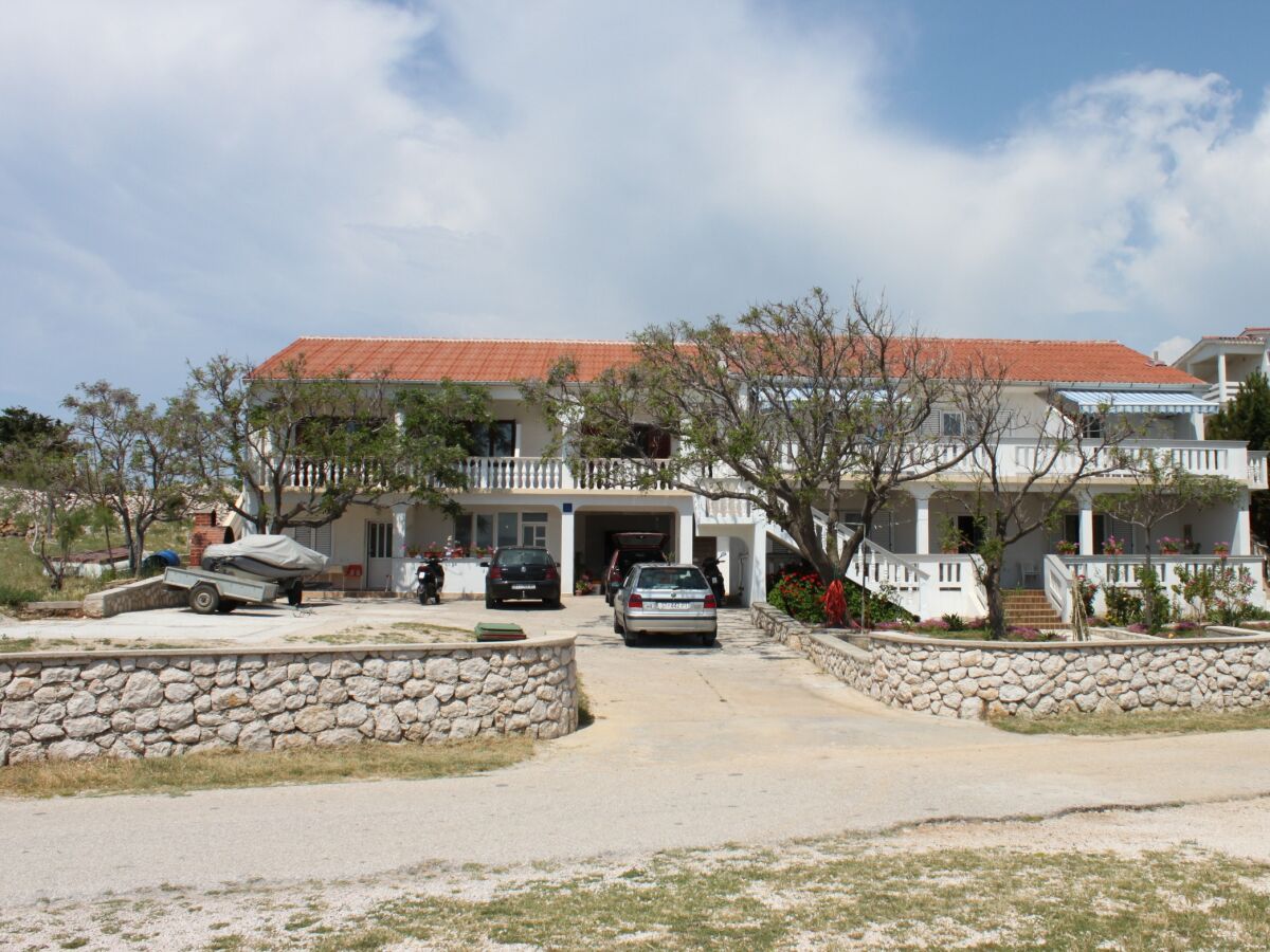 Apartment Three bedroom apartment near beach Kustići, Pag A-6355-a - Outdoor photo 2