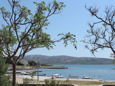 Apartment Two bedroom apartment near beach Kustići, Pag A-6355-d - Outdoor photo 6