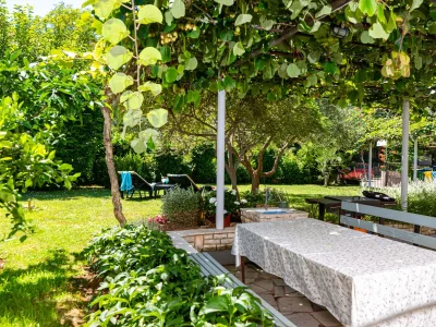 Apartment Two bedroom apartment with terrace Fažana A-18334-a - Outdoor photo 28