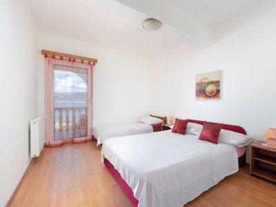 Apartment One bedroom apartment near beach Arbanija, Čiovo A-19527-a - Outdoor photo 7