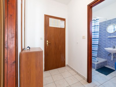 Apartment One bedroom apartment near beach Arbanija, Čiovo A-19527-a - Outdoor photo 9