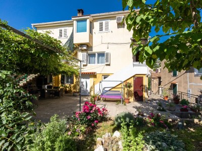 Apartment Two bedroom apartment with air-conditioning Baška, Krk A-19517-b in Baska - Apartment