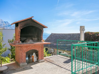 Apartment Three bedroom apartment with terrace and sea view Pisak, Omiš A-18141-b - Outdoor photo 8