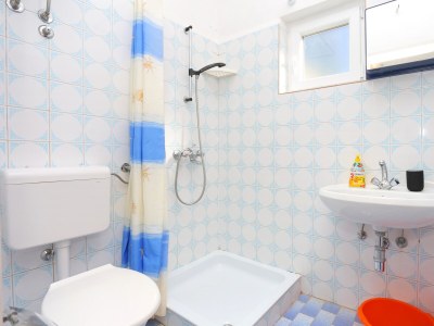 Apartment Three bedroom apartment with terrace and sea view Pisak, Omiš A-18141-b - Outdoor photo 30