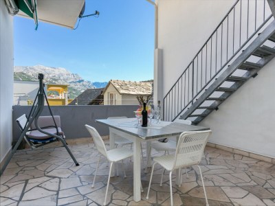 Apartment Three bedroom apartment with terrace and sea view Pisak, Omiš A-18141-b - Outdoor photo 34