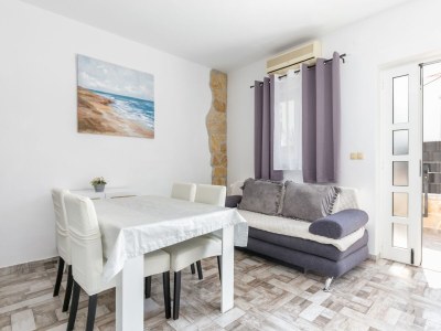 Apartment One bedroom apartment with terrace and sea view Okrug Gornji, Čiovo A-23007-b - Outdoor photo 9