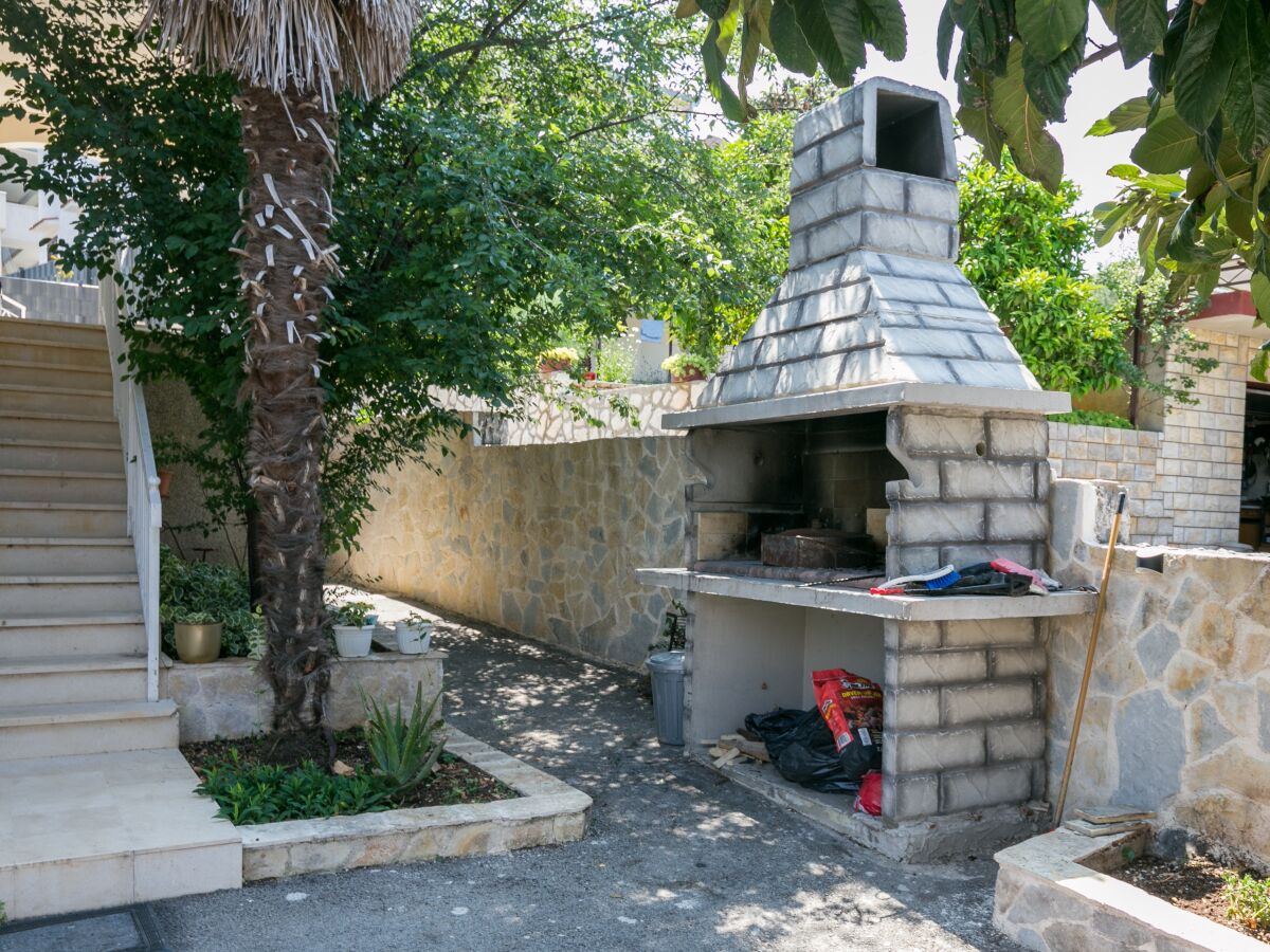 Apartment Two bedroom apartment with terrace and sea view Okrug Gornji, Čiovo A-23007-c - Outdoor photo 4