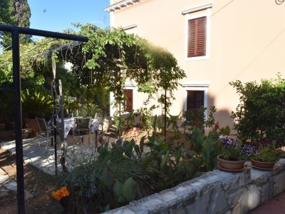 Apartment Two bedroom apartment with terrace Mali Lošinj, Lošinj A-20783-a - Outdoor photo 12