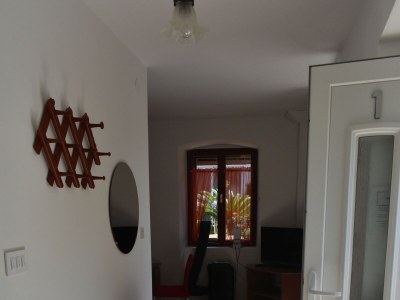 Apartment Two bedroom apartment with terrace Mali Lošinj, Lošinj A-20783-a - Outdoor photo 28