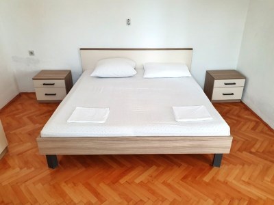 Apartment Comfortable and spacious apartment near beach Stara Novalja, Pag A-6470-a - Outdoor photo 20