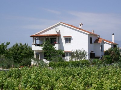 Apartment Two bedroom apartment with terrace and sea view Povljana, Pag A-230-a - Outdoor photo 7