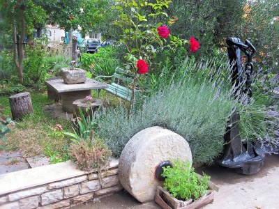 Apartment Two bedroom apartment with terrace and sea view Mrljane, Pašman A-20850-a - Outdoor photo 4