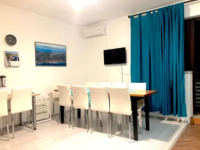 Apartment Four-bedroom apartment with terrace and sea view Mrljane, Pašman A-20850-d - Outdoor photo 9