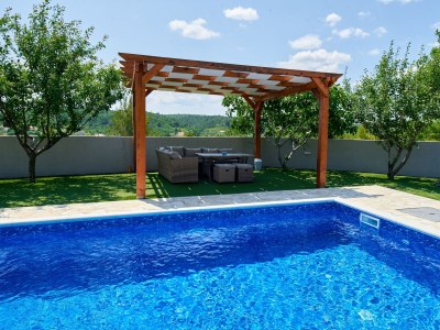 Apartment Three bedroom apartment with terrace and sea view Ljubač, Zadar A-14148-a - Outdoor photo 6