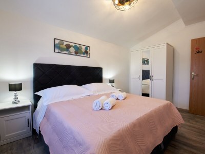 Apartment Three bedroom apartment with terrace and sea view Ljubač, Zadar A-14148-a - Outdoor photo 21