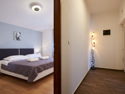 Apartment Three bedroom apartment with terrace and sea view Ljubač, Zadar A-14148-a - Outdoor photo 32