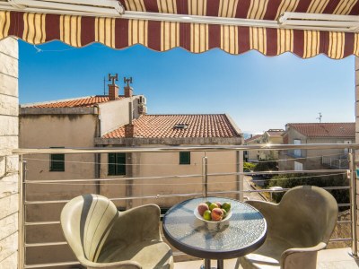 Apartment Two bedroom apartment with balcony and sea view Tučepi, Makarska A-22384-e - Outdoor photo 24