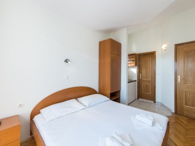 Apartment Studio flat with terrace and sea view Tučepi, Makarska AS-22384-a - Outdoor photo 14