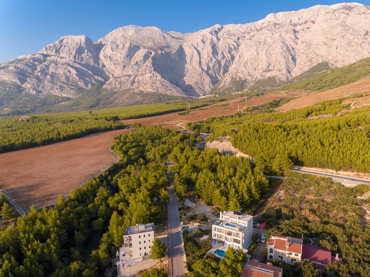 Apartment Two bedroom apartment with terrace Promajna, Makarska A-19144-c - Outdoor photo 4