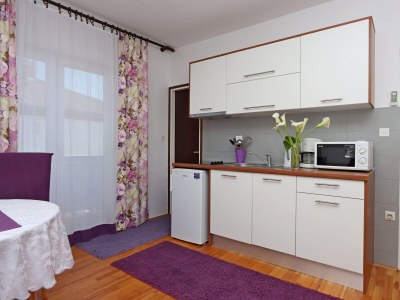 Apartment One bedroom apartment with balcony Banjol, Rab A-19692-a - Outdoor photo 18