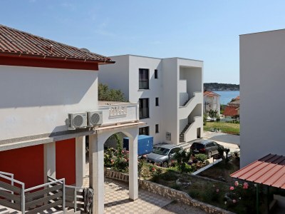 Apartment One bedroom apartment with balcony Banjol, Rab A-19692-a - Outdoor photo 30