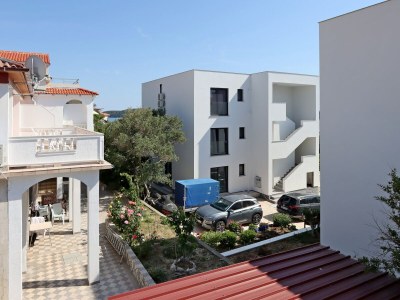 Apartment One bedroom apartment with balcony Banjol, Rab A-19692-a - Outdoor photo 35