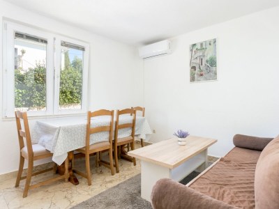 Apartment Two bedroom apartment near beach Mastrinka, Čiovo A-22956-a - Outdoor photo 19