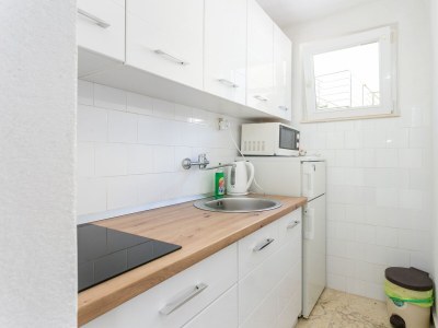 Apartment Two bedroom apartment near beach Mastrinka, Čiovo A-22956-a - Outdoor photo 23