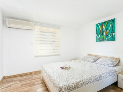 Apartment Two bedroom apartment near beach Mastrinka, Čiovo A-22956-a - Outdoor photo 24